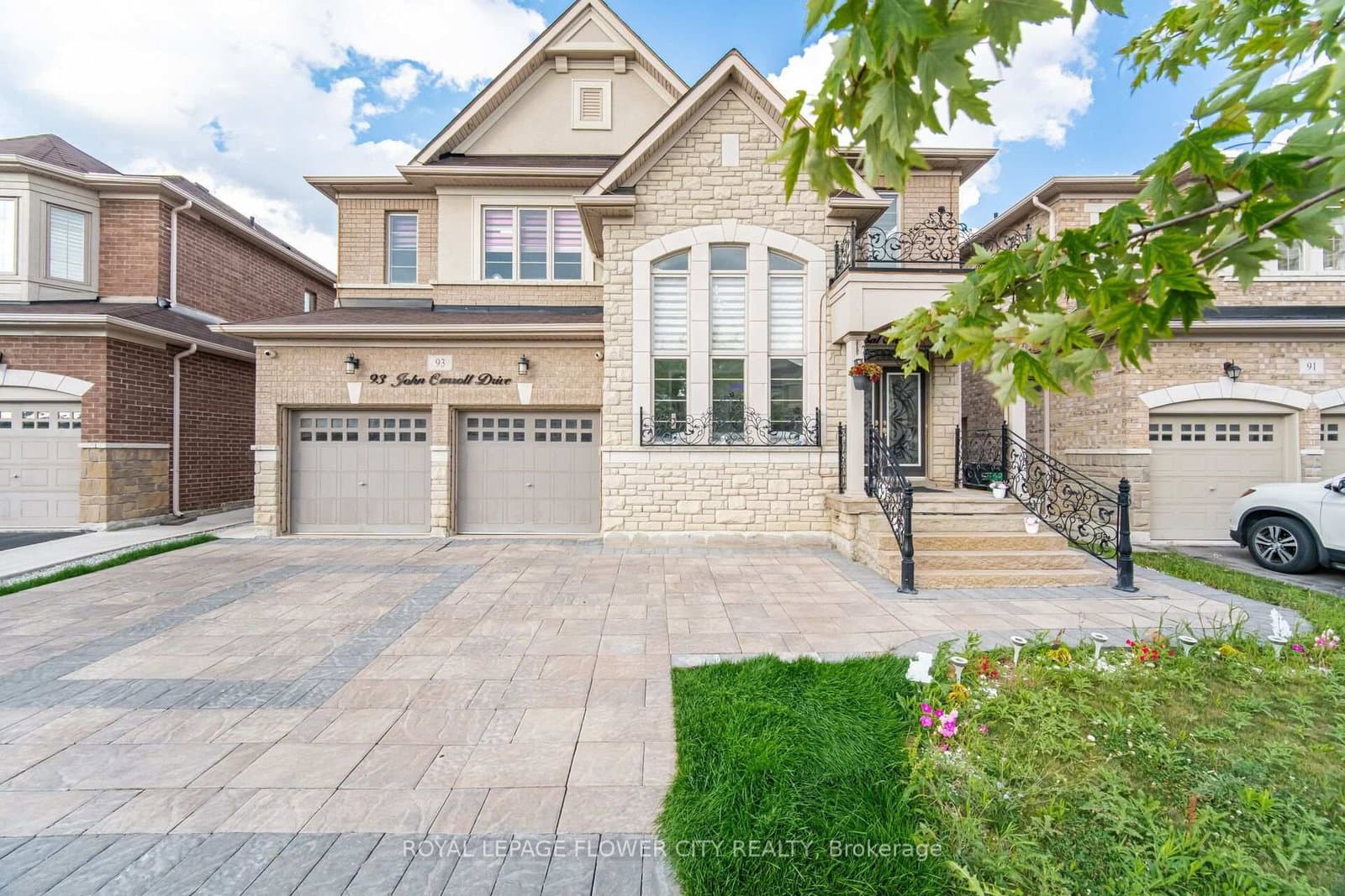 93 John Carroll Drive E thumbnail 2