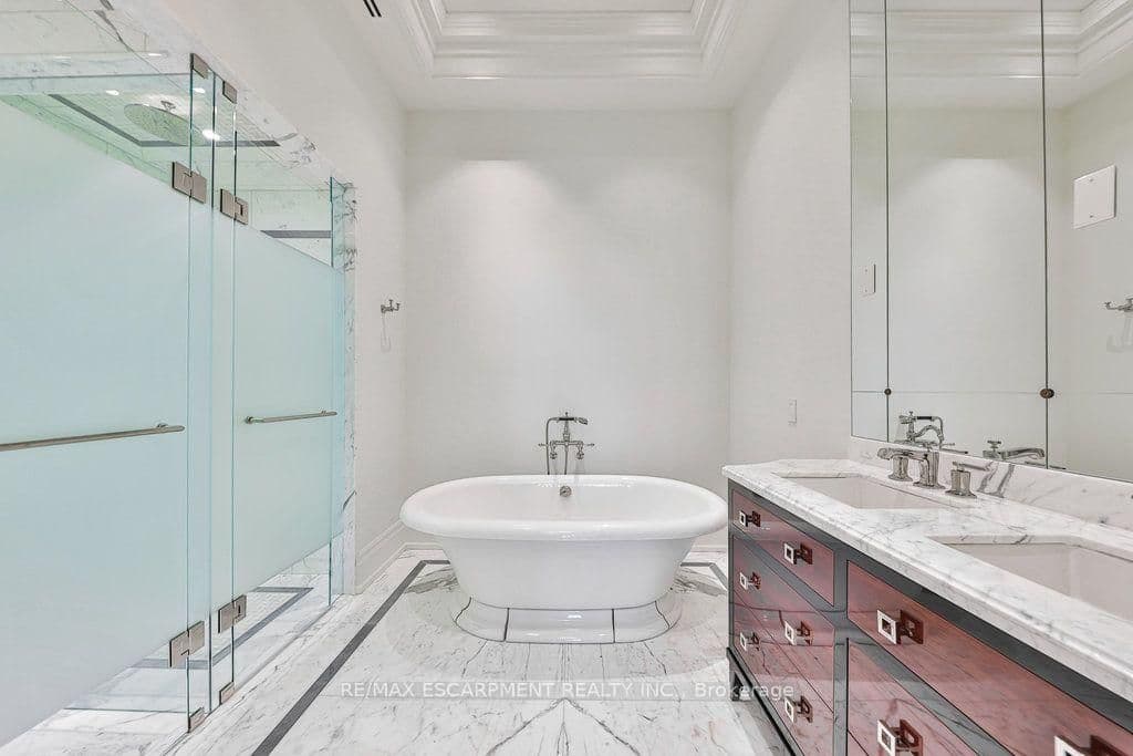 300 Randall Road, Unit PH5 thumbnail 20