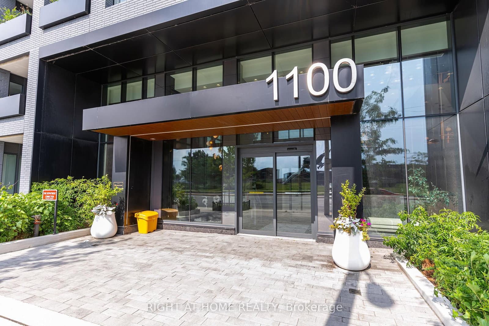1100 Sheppard Avenue W, Unit 908 thumbnail 35