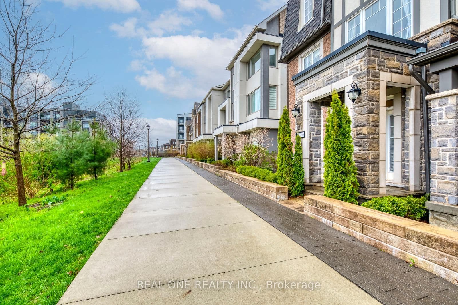 3256 Charles Fay Pass, Unit 11 thumbnail 7