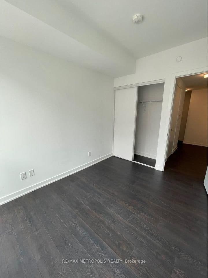 180 Veterans Drive, Unit 209 thumbnail 10