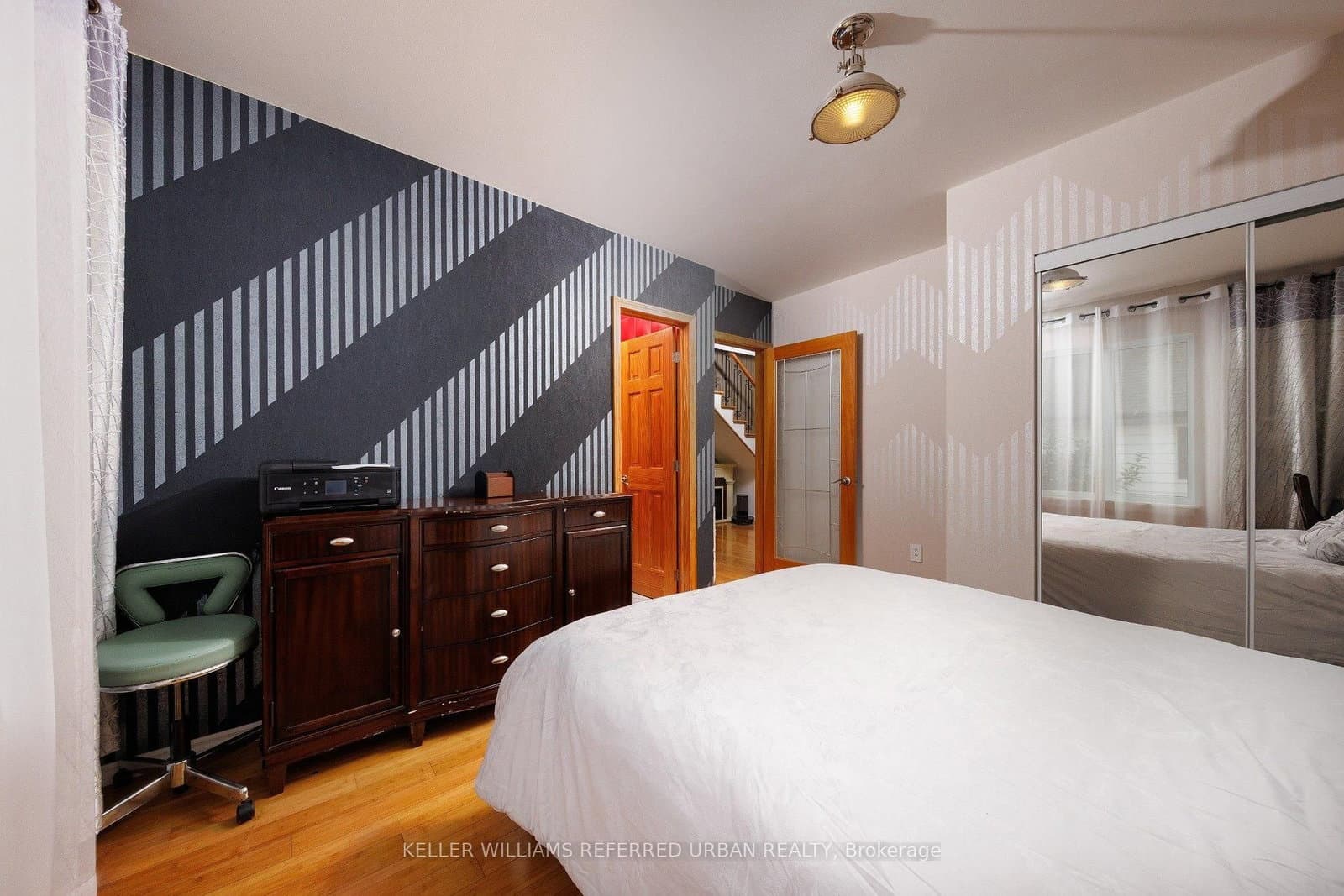 6 Elmhurst Drive thumbnail 13