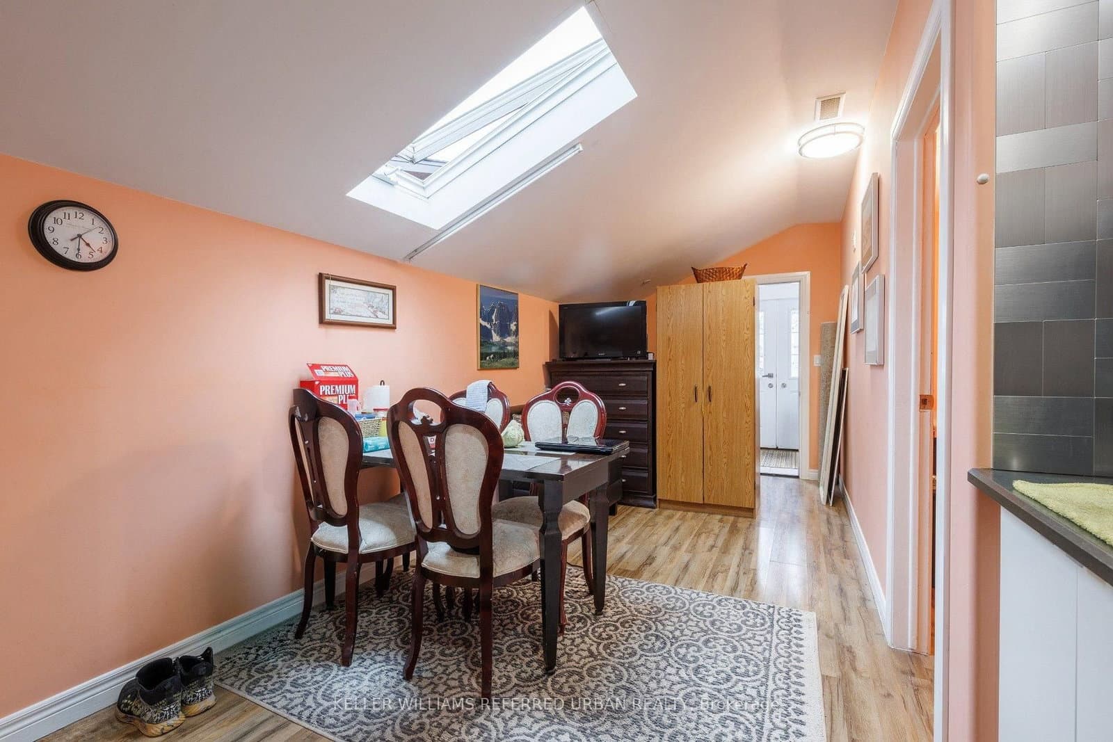 6 Elmhurst Drive thumbnail 36