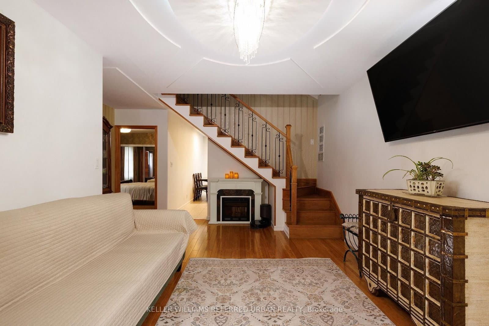 6 Elmhurst Drive thumbnail 6