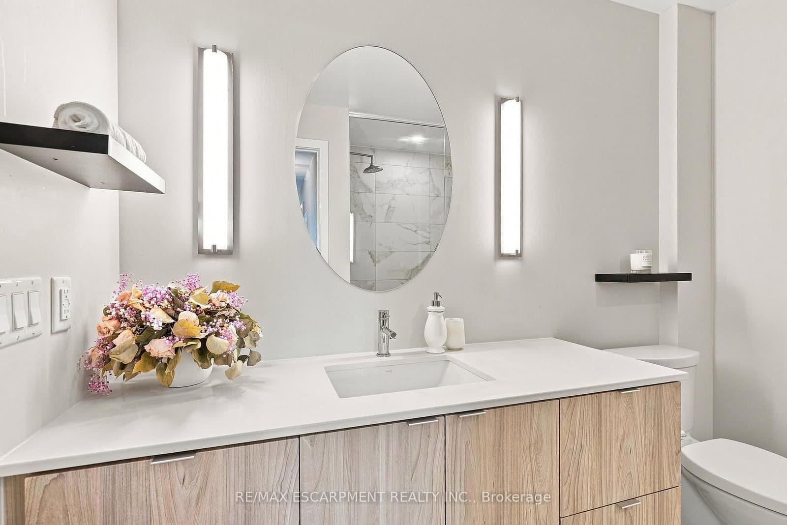 8 Ann Street, Unit 902 thumbnail 33