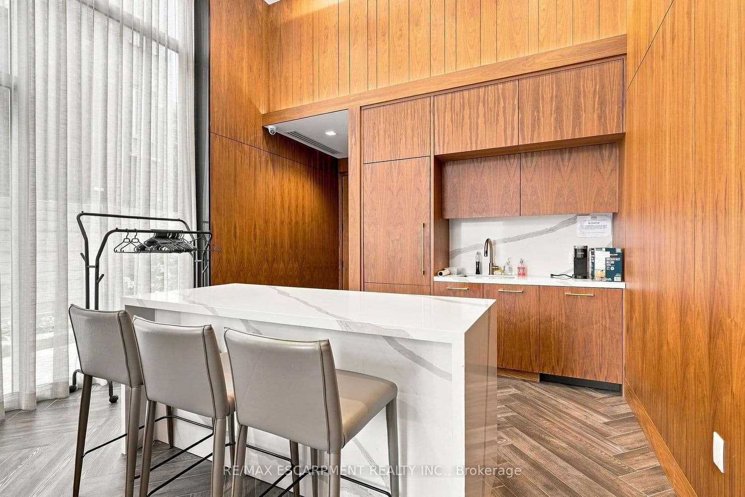 8 Ann Street, Unit 902 thumbnail 42
