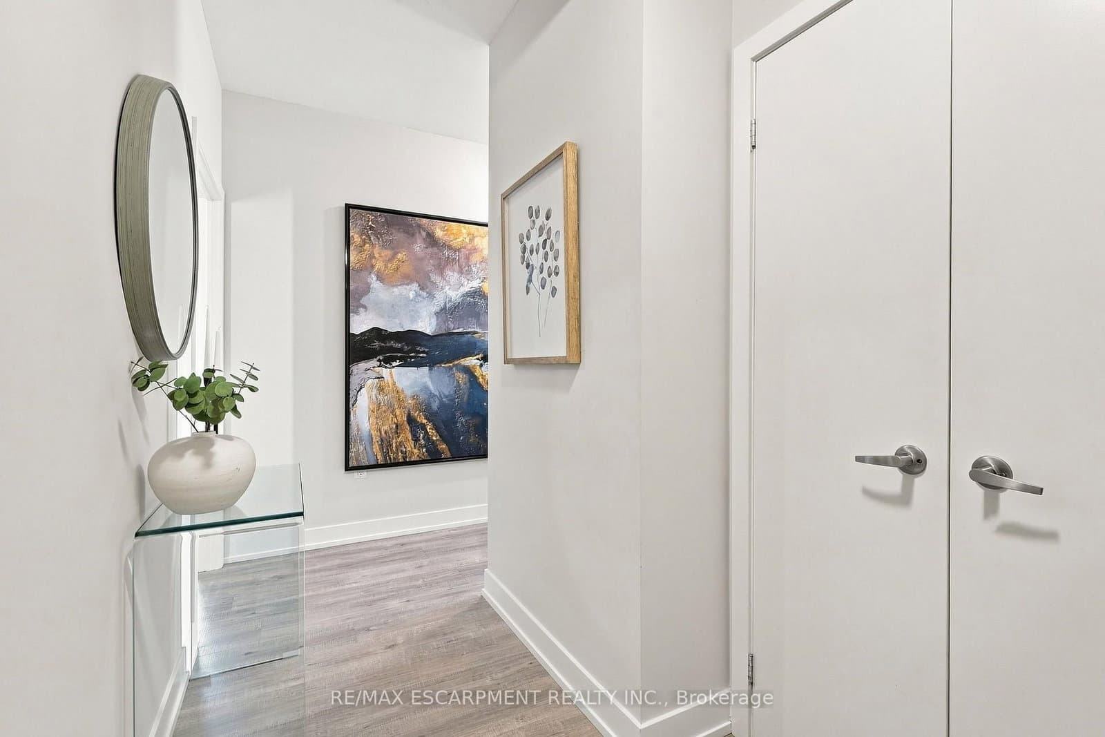 8 Ann Street, Unit 902 thumbnail 8