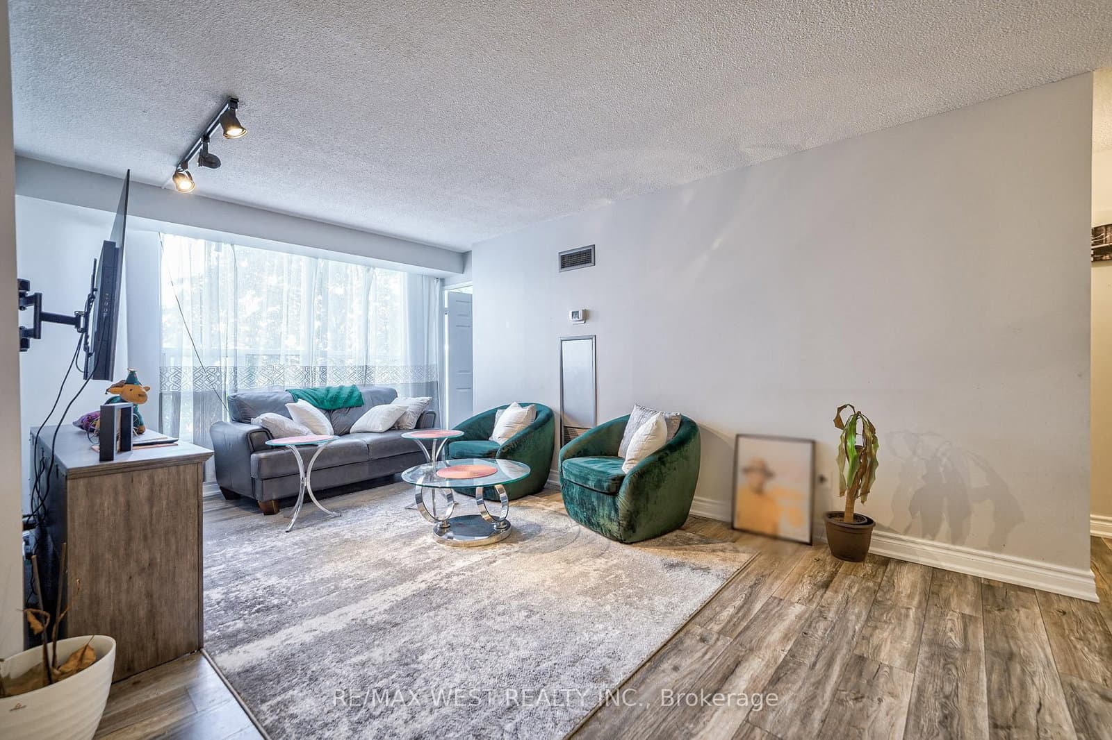 250 Webb Drive, Unit 503 thumbnail 13