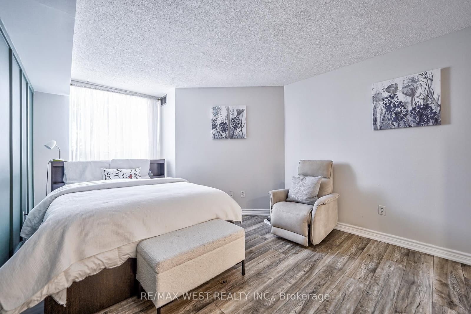 250 Webb Drive, Unit 503 thumbnail 25