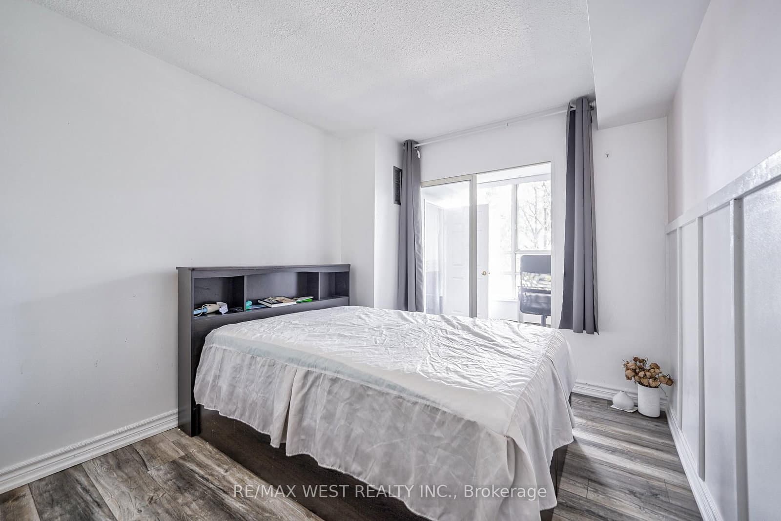250 Webb Drive, Unit 503 thumbnail 31