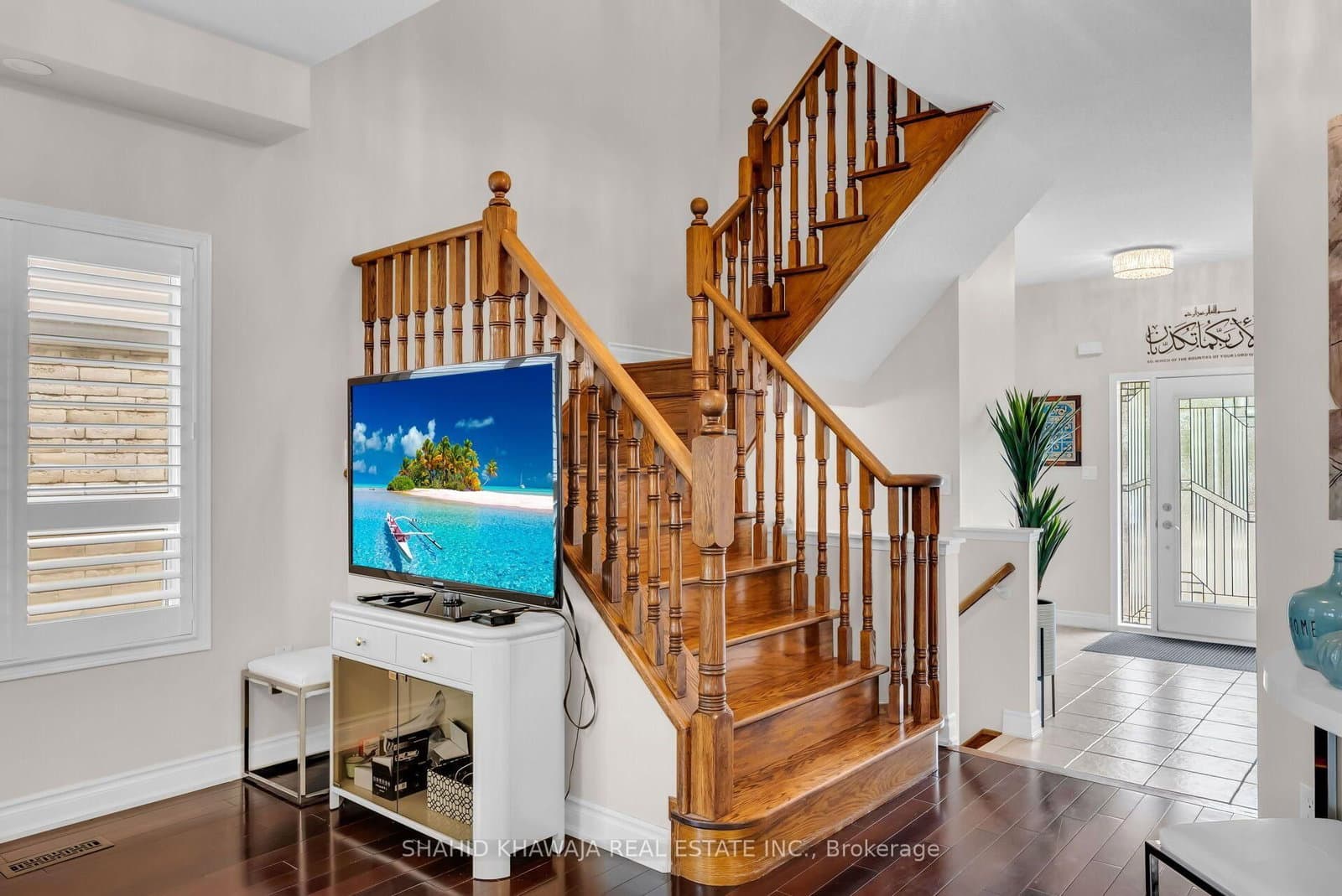 1078 Easterbrook Crescent thumbnail 16