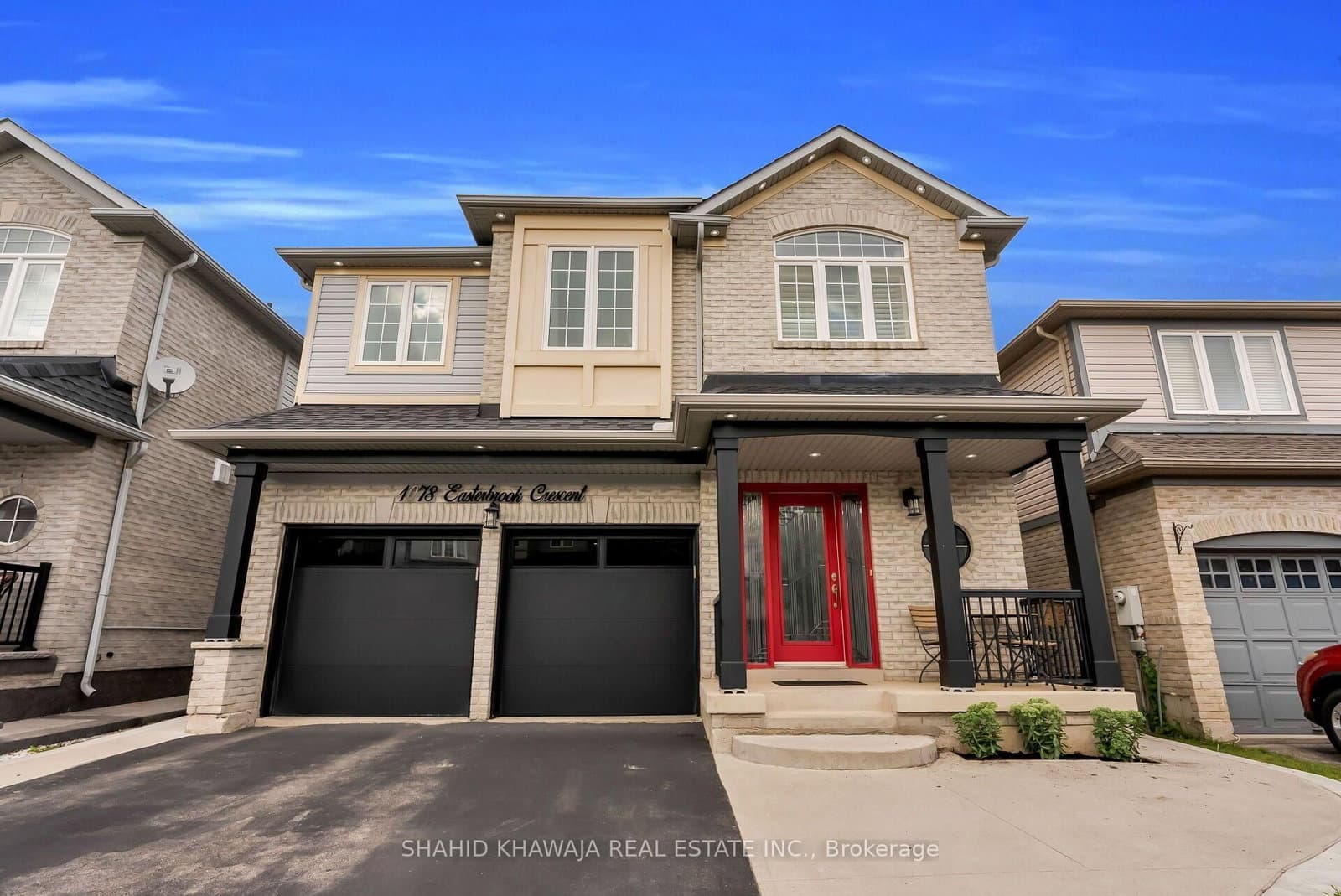 1078 Easterbrook Crescent thumbnail 2