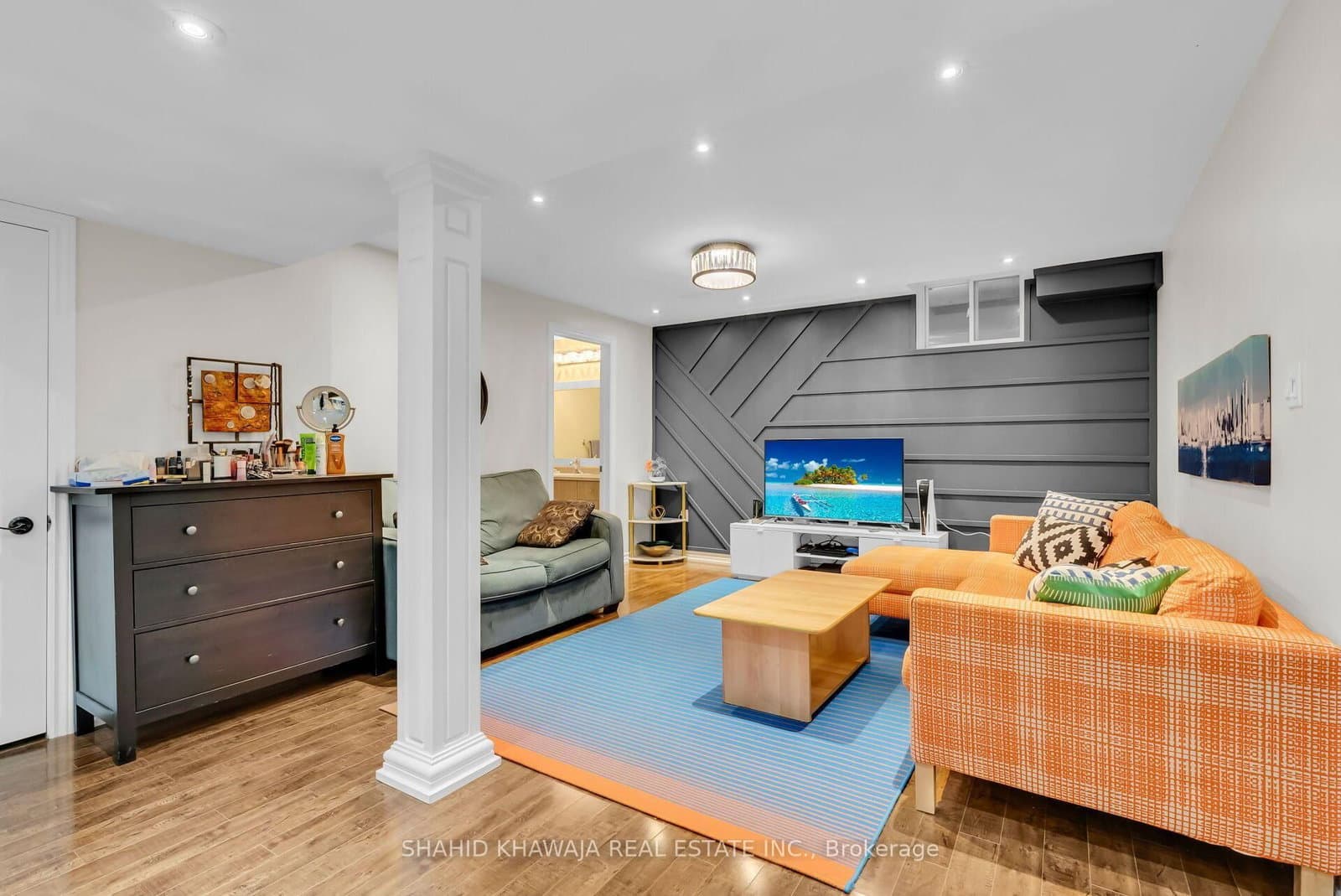 1078 Easterbrook Crescent thumbnail 27