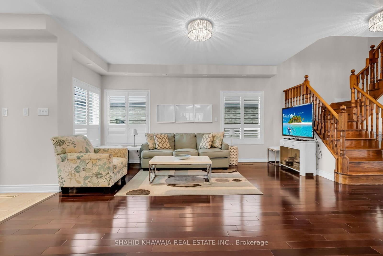 1078 Easterbrook Crescent thumbnail 7