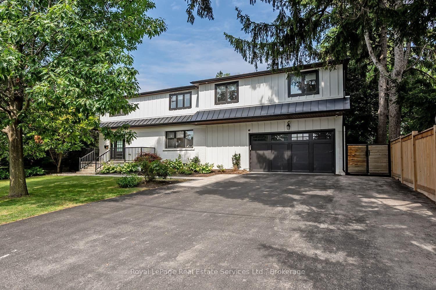 59 Fairwood Place E thumbnail 2