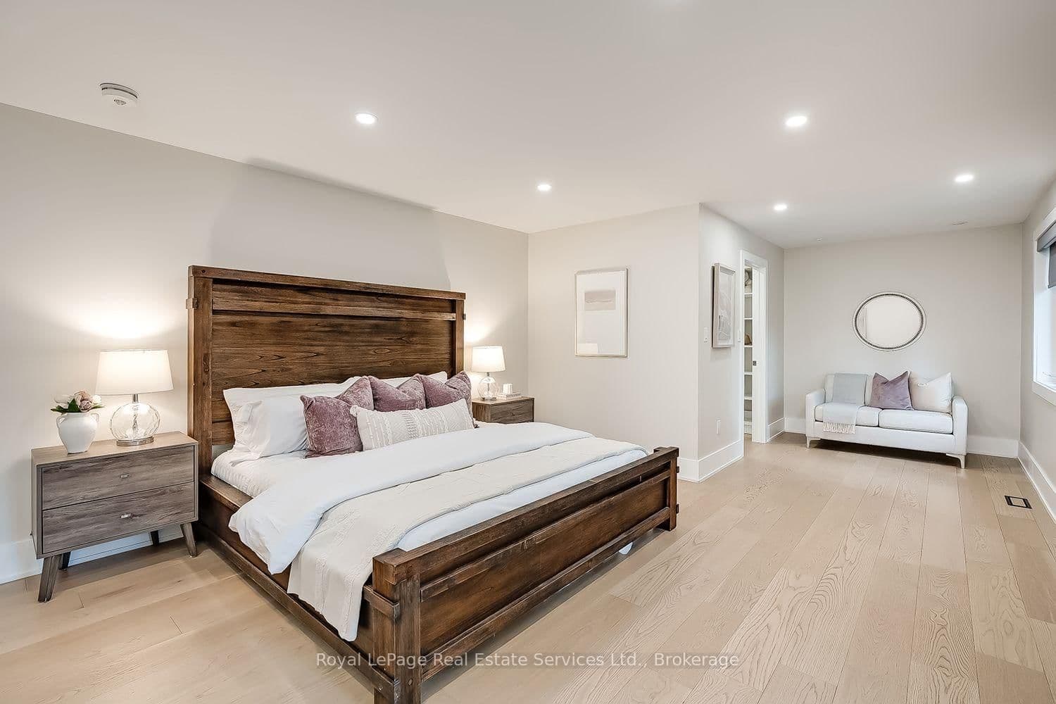 59 Fairwood Place E thumbnail 22