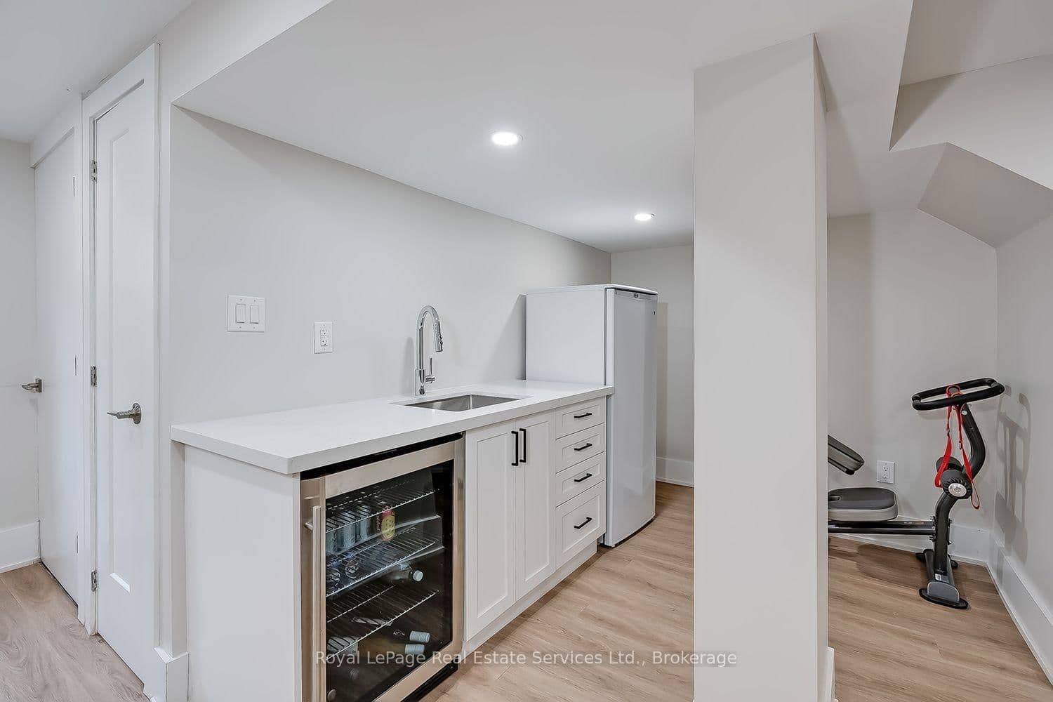 59 Fairwood Place E thumbnail 37