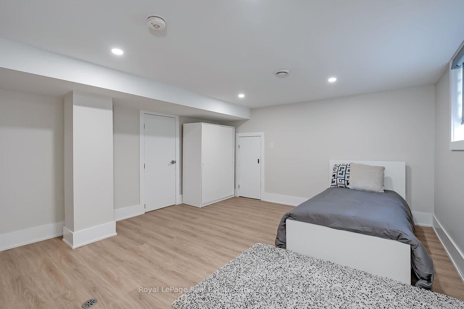 59 Fairwood Place E thumbnail 38