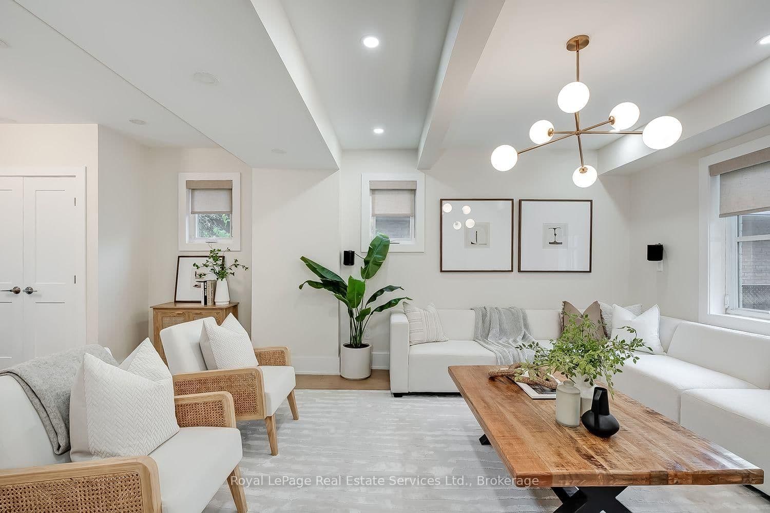 59 Fairwood Place E thumbnail 8