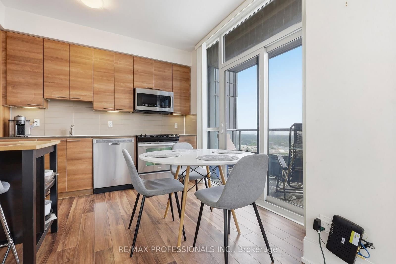 15 Viking Lane, Unit 1602 thumbnail 13