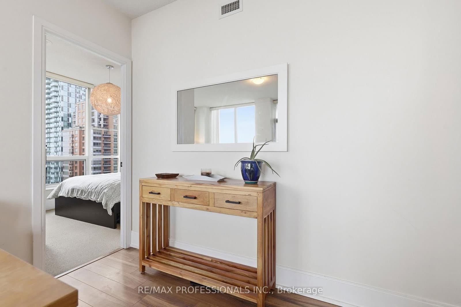 15 Viking Lane, Unit 1602 thumbnail 24