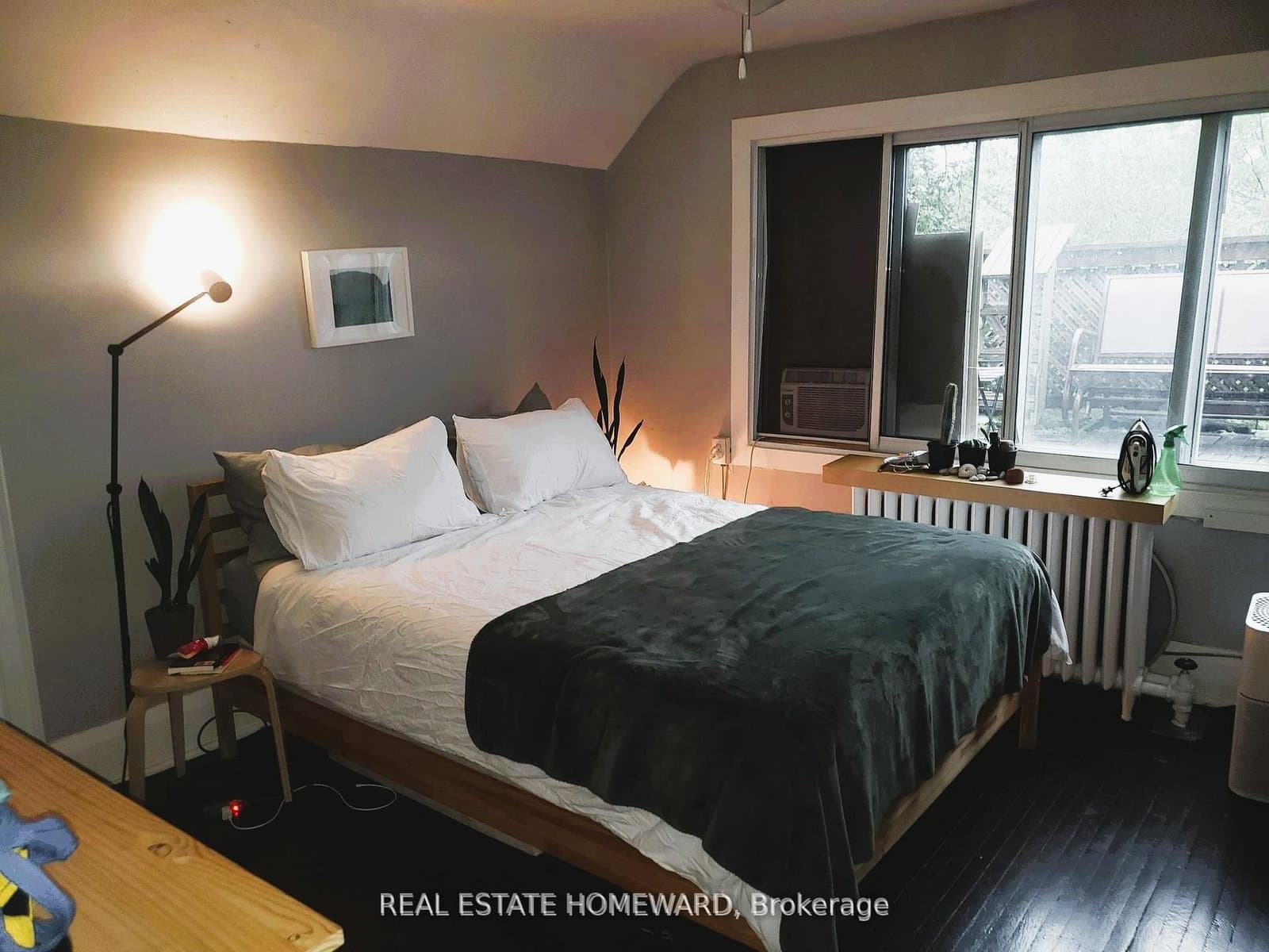 435 Parkside Drive, Unit 4 thumbnail 11