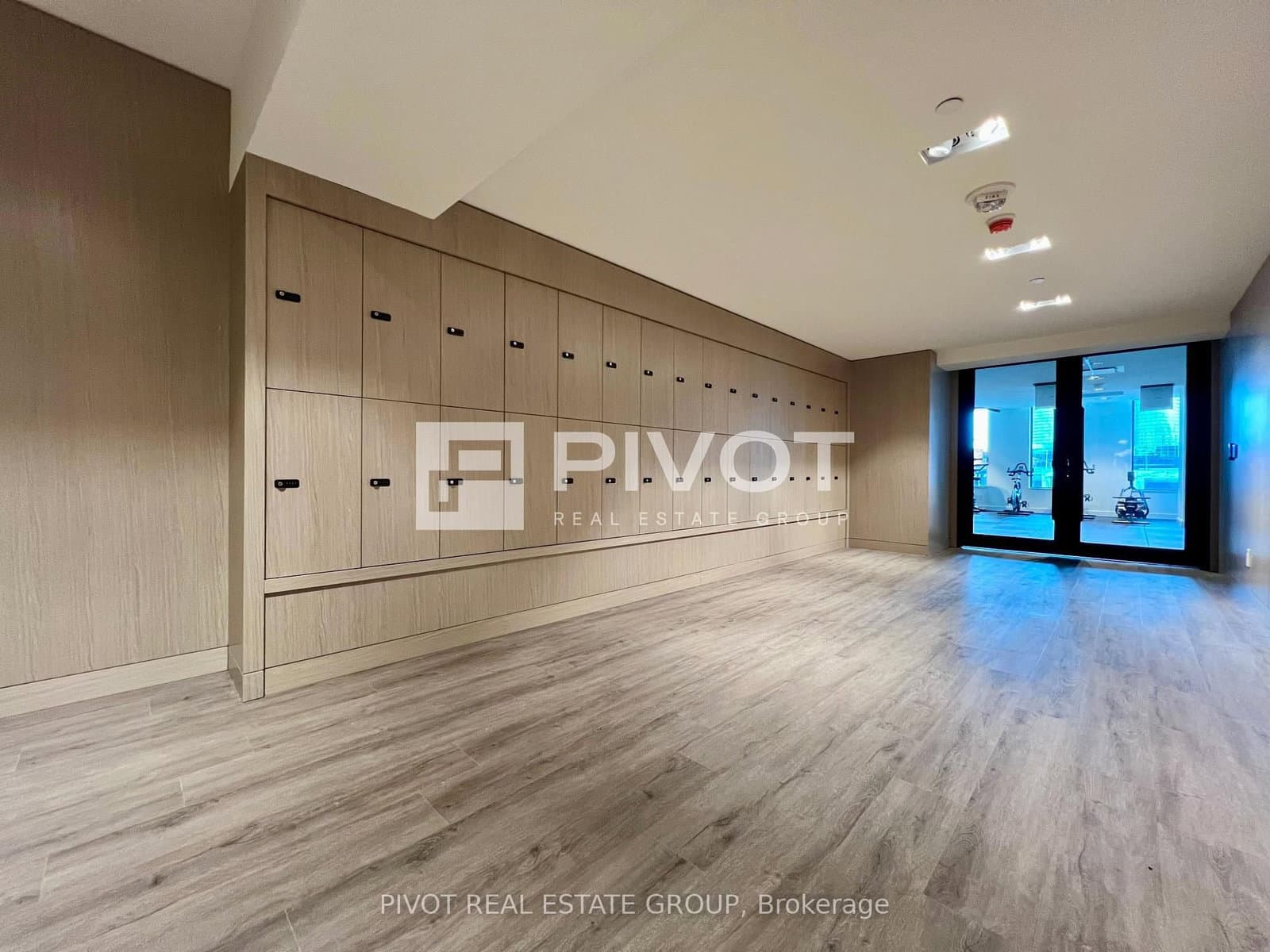 4015 The Exchange, Unit 4604 thumbnail 8
