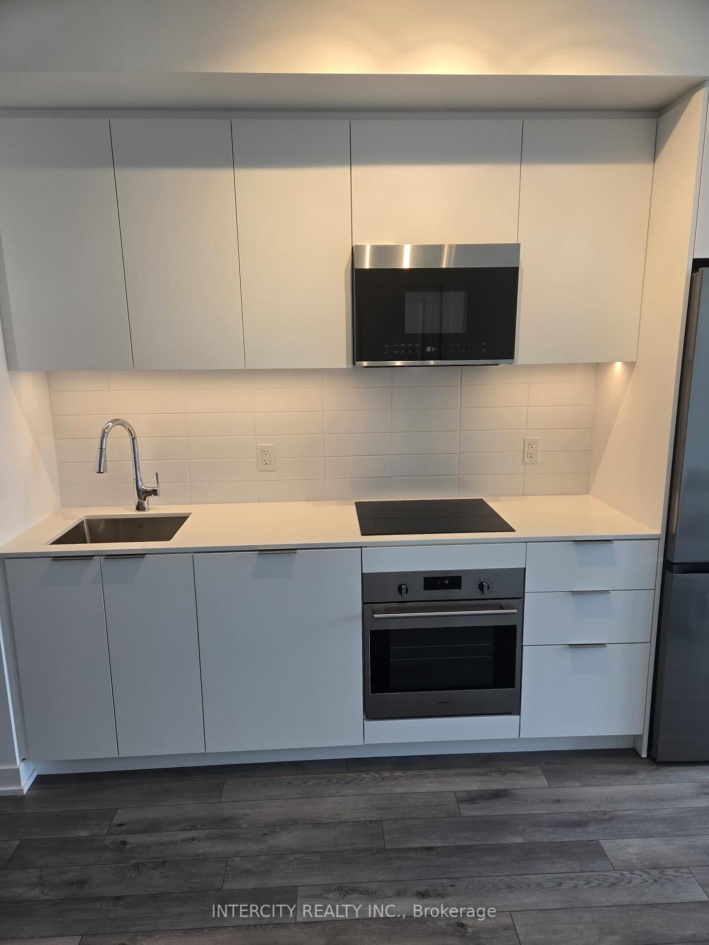 15 Skyridge Drive, Unit 324 thumbnail 8