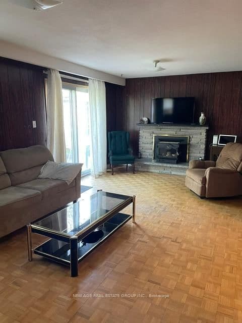 112 Anthia Drive W thumbnail 9