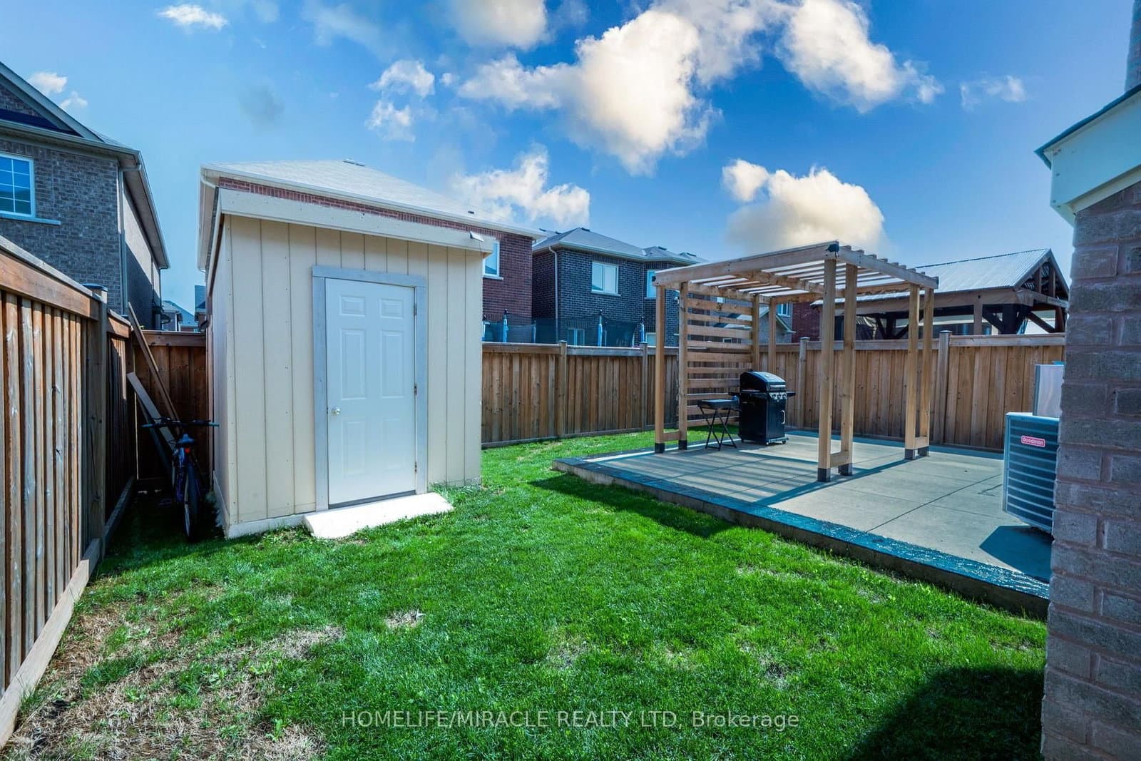544 Bessborough Drive thumbnail 48