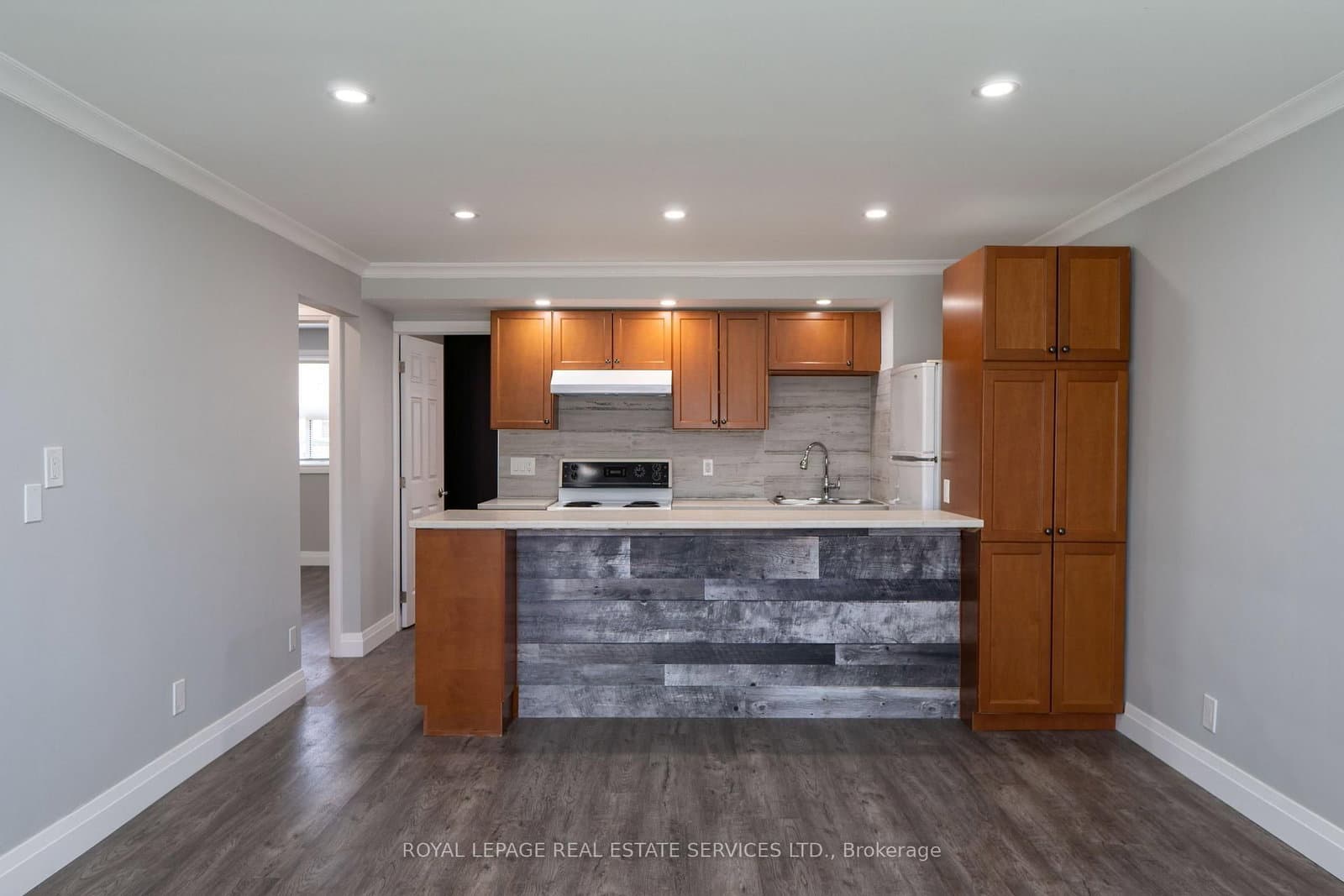 48A Arcadian Circle, Unit #2 thumbnail 2
