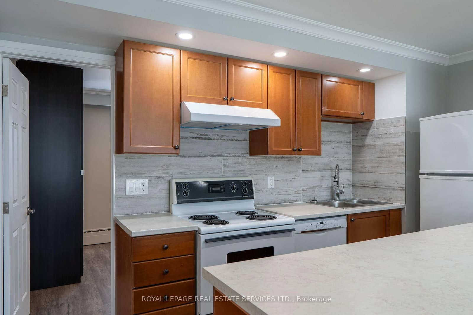 48A Arcadian Circle, Unit #2 thumbnail 3