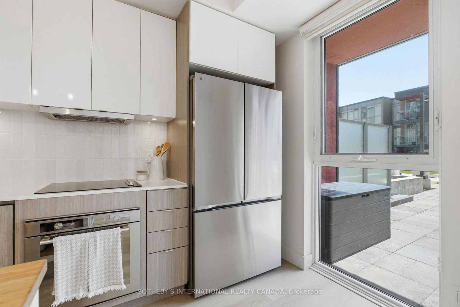 5230 Dundas Street, Unit A201 thumbnail 11