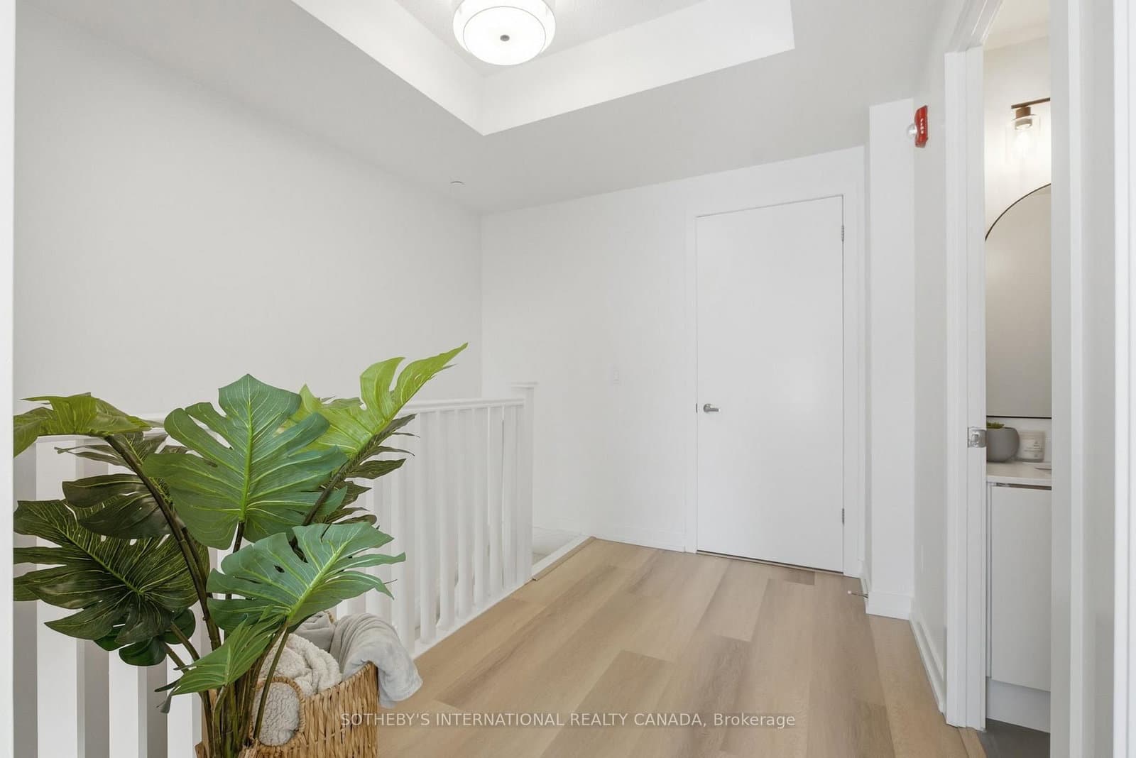 5230 Dundas Street, Unit A201 thumbnail 21