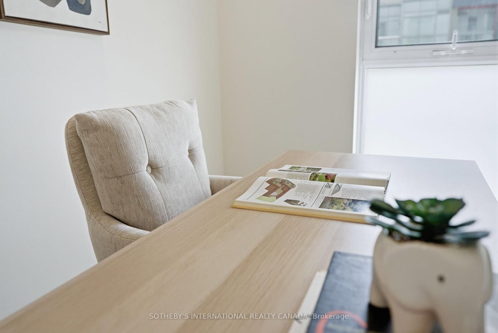 5230 Dundas Street, Unit A201 thumbnail 33