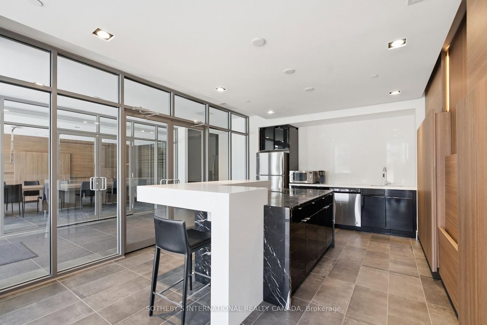 5230 Dundas Street, Unit A201 thumbnail 40