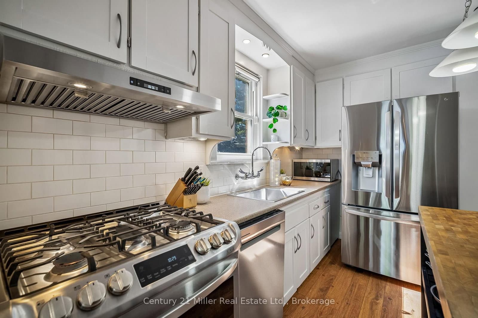 1583 Blanefield Road thumbnail 7
