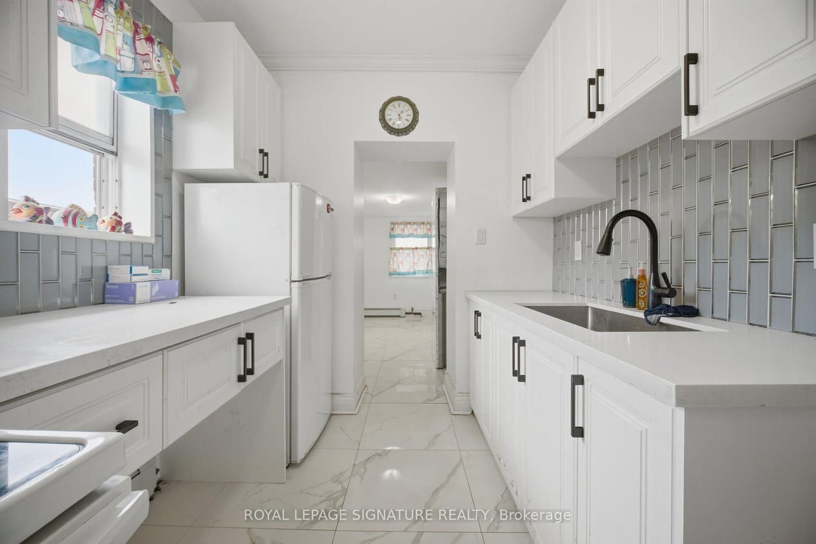 3331 Dundas Street W thumbnail 10