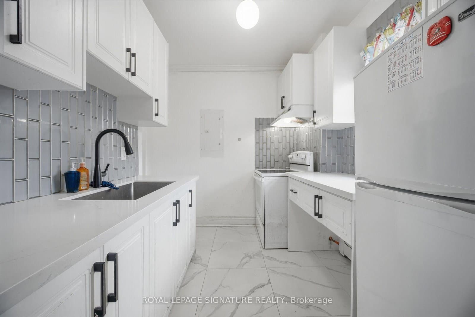 3331 Dundas Street W thumbnail 11
