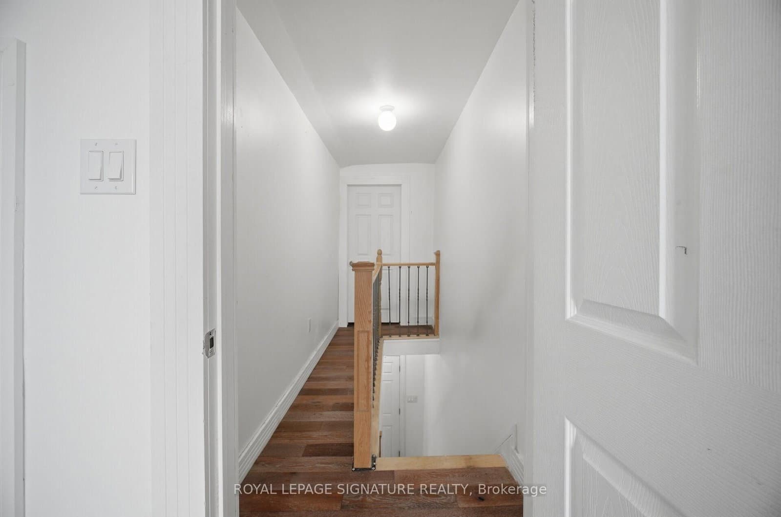 3331 Dundas Street W thumbnail 19