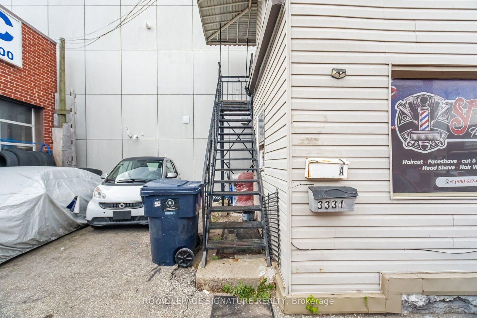 3331 Dundas Street W thumbnail 4