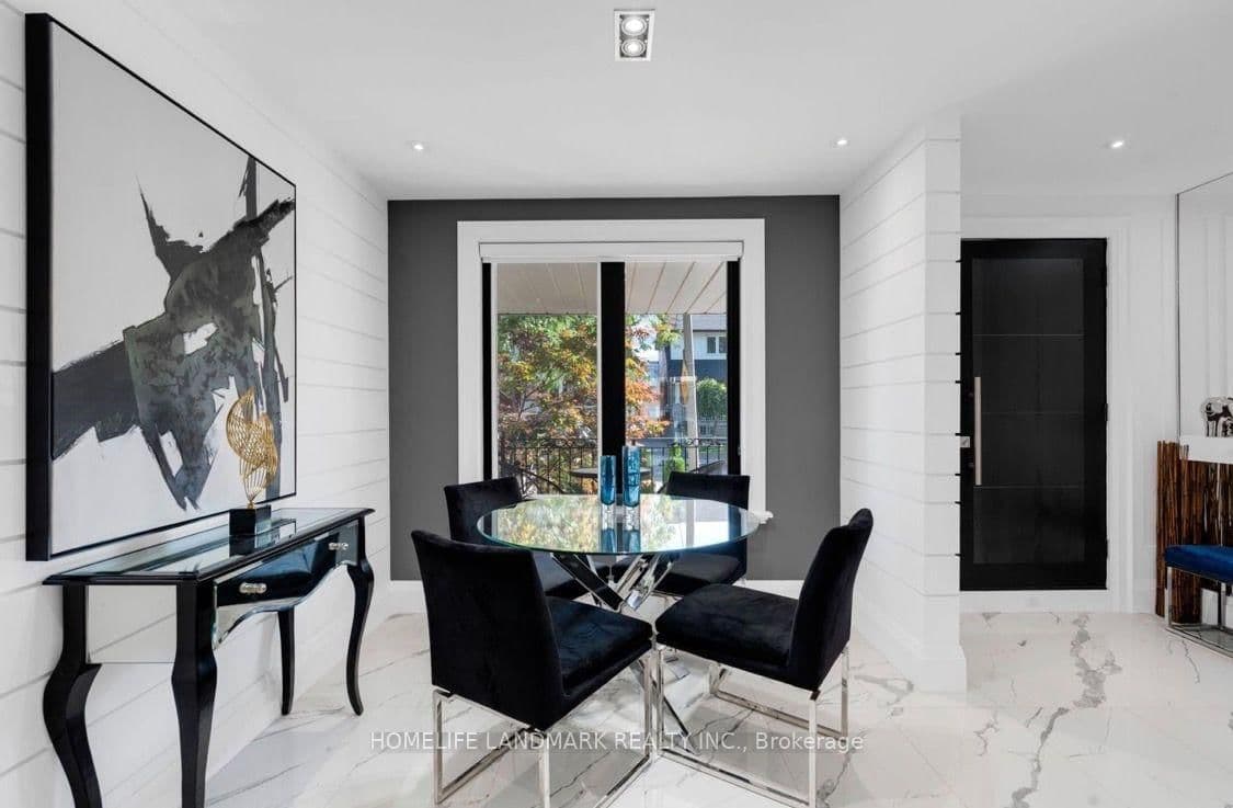 58 Carrick Avenue, Unit upper thumbnail 5
