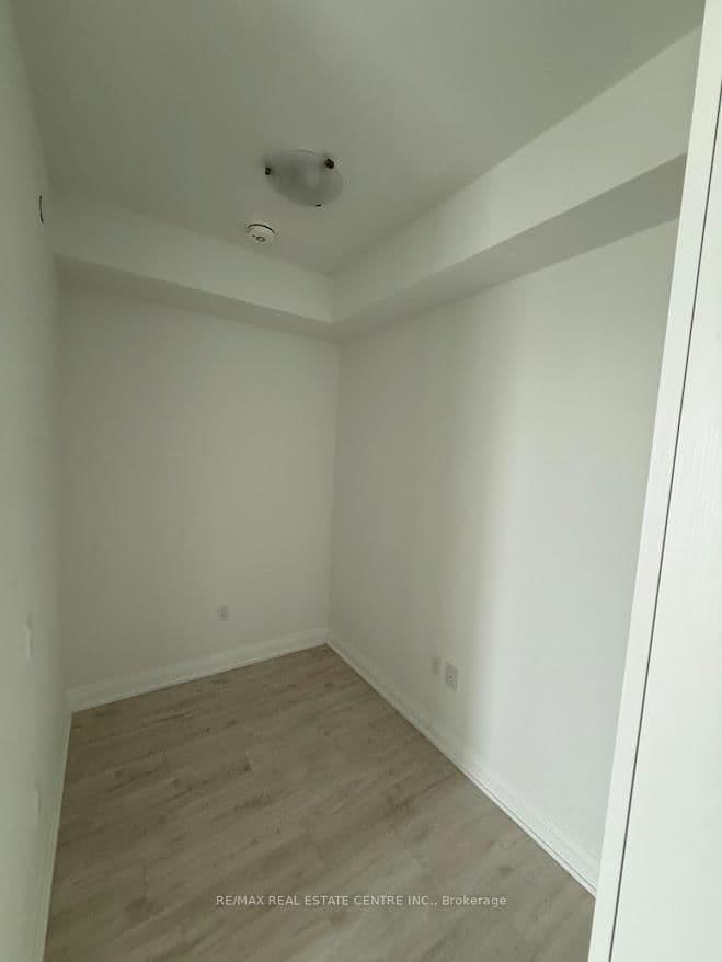 412 Silver Maple Road, Unit 509 thumbnail 15