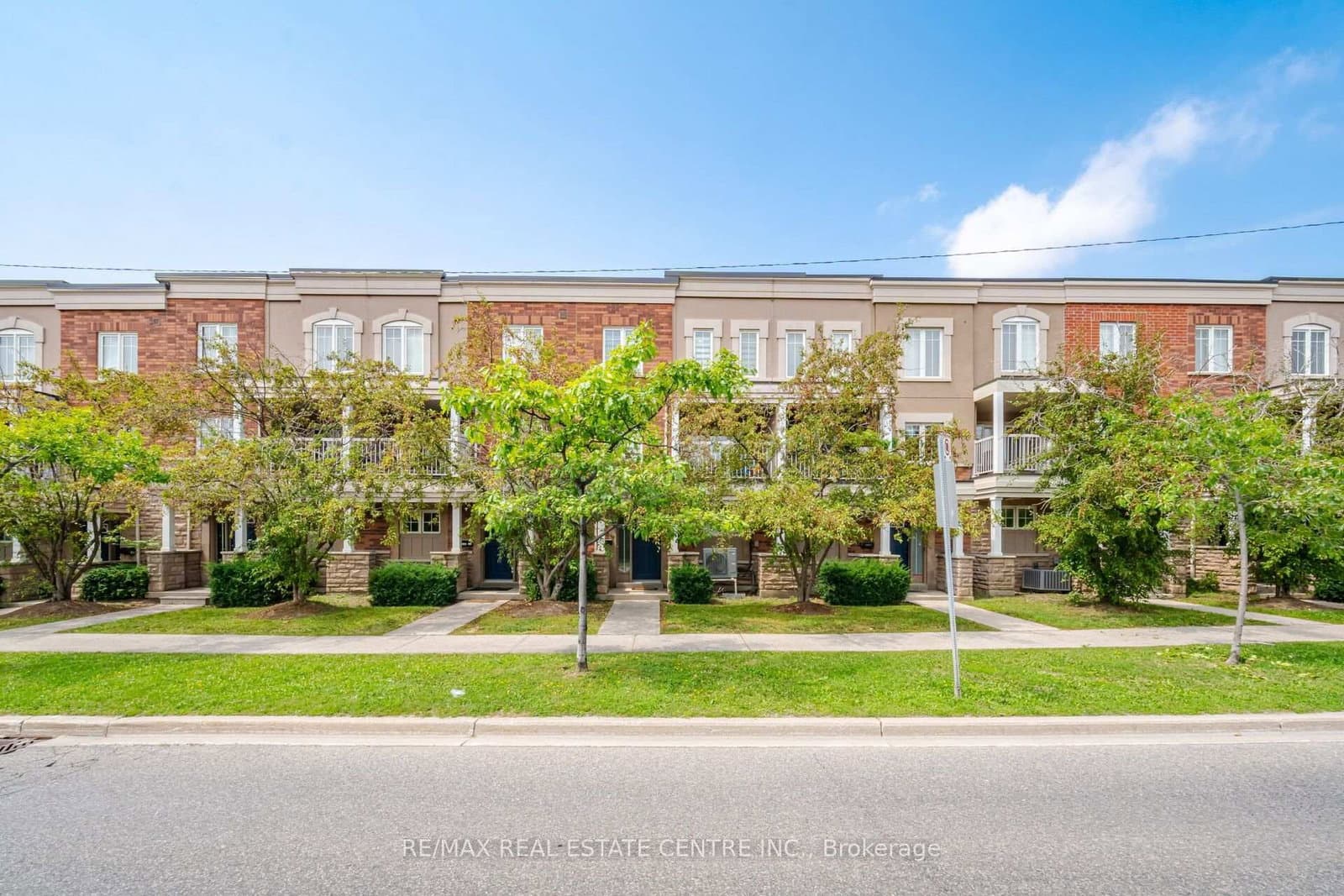 375 Cook Road, Unit 61 thumbnail 2
