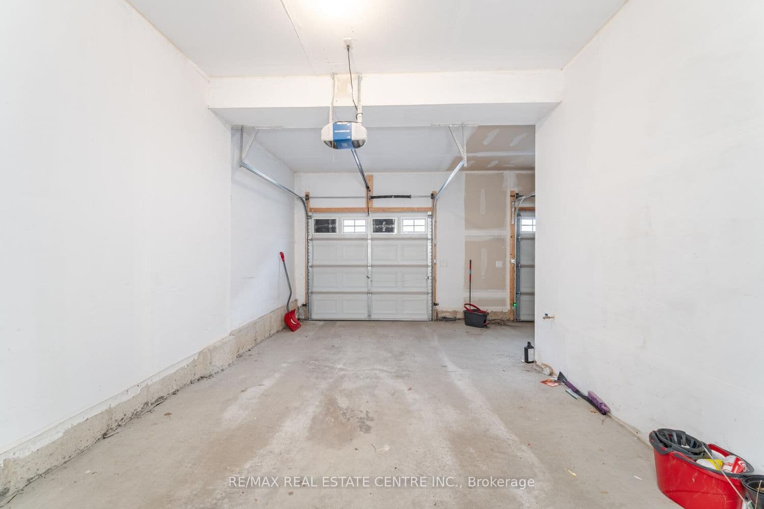 1 Beckenrose Court, Unit 99 thumbnail 30