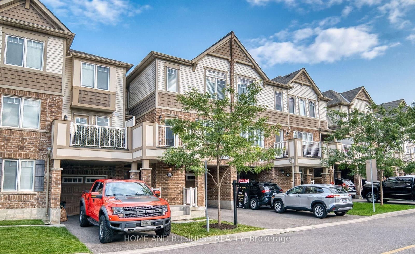 1135 duignan Crescent thumbnail 3