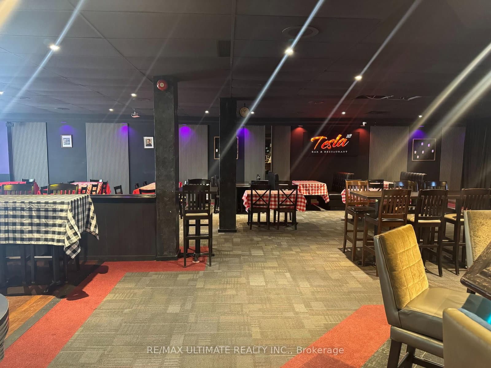 385 The West Mall, Unit 6 thumbnail 3