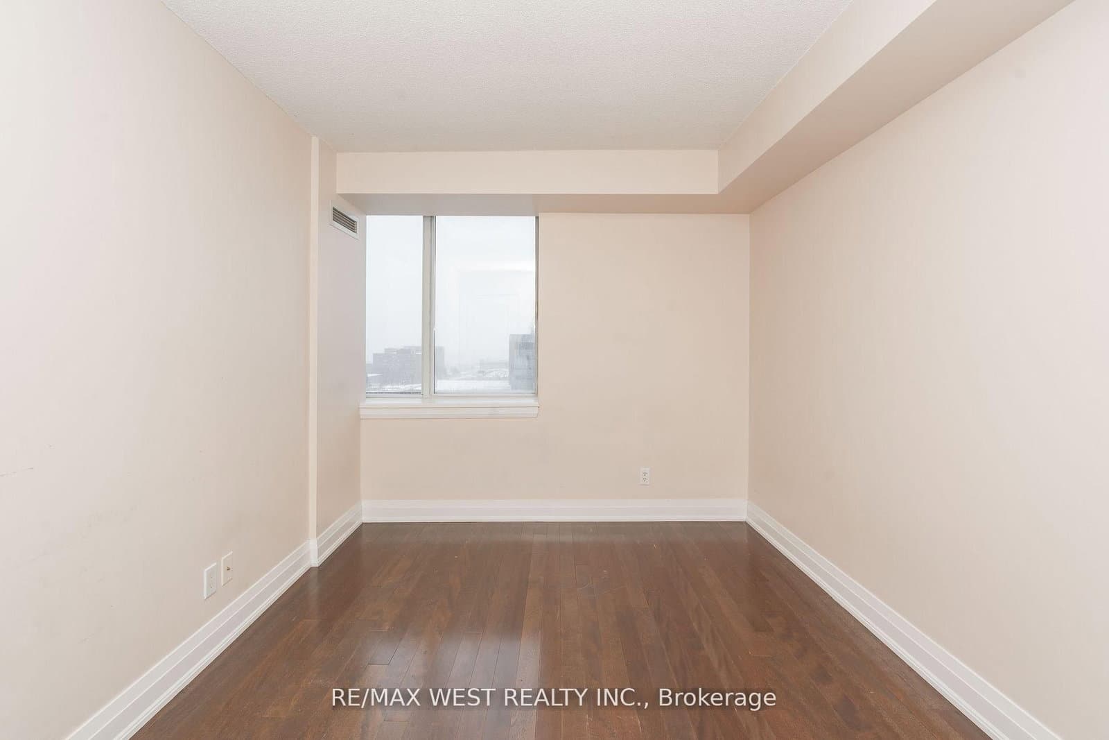 2737 Keele Street, Unit 817 thumbnail 15