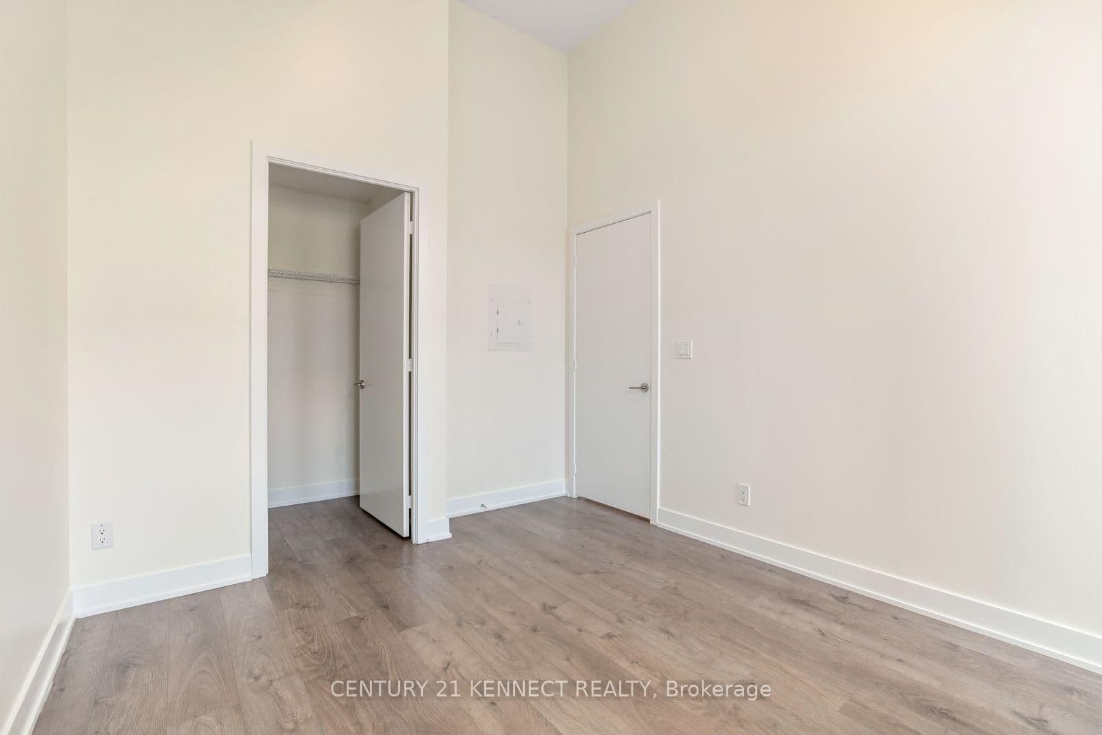 180 Veterans Drive, Unit 101 thumbnail 18