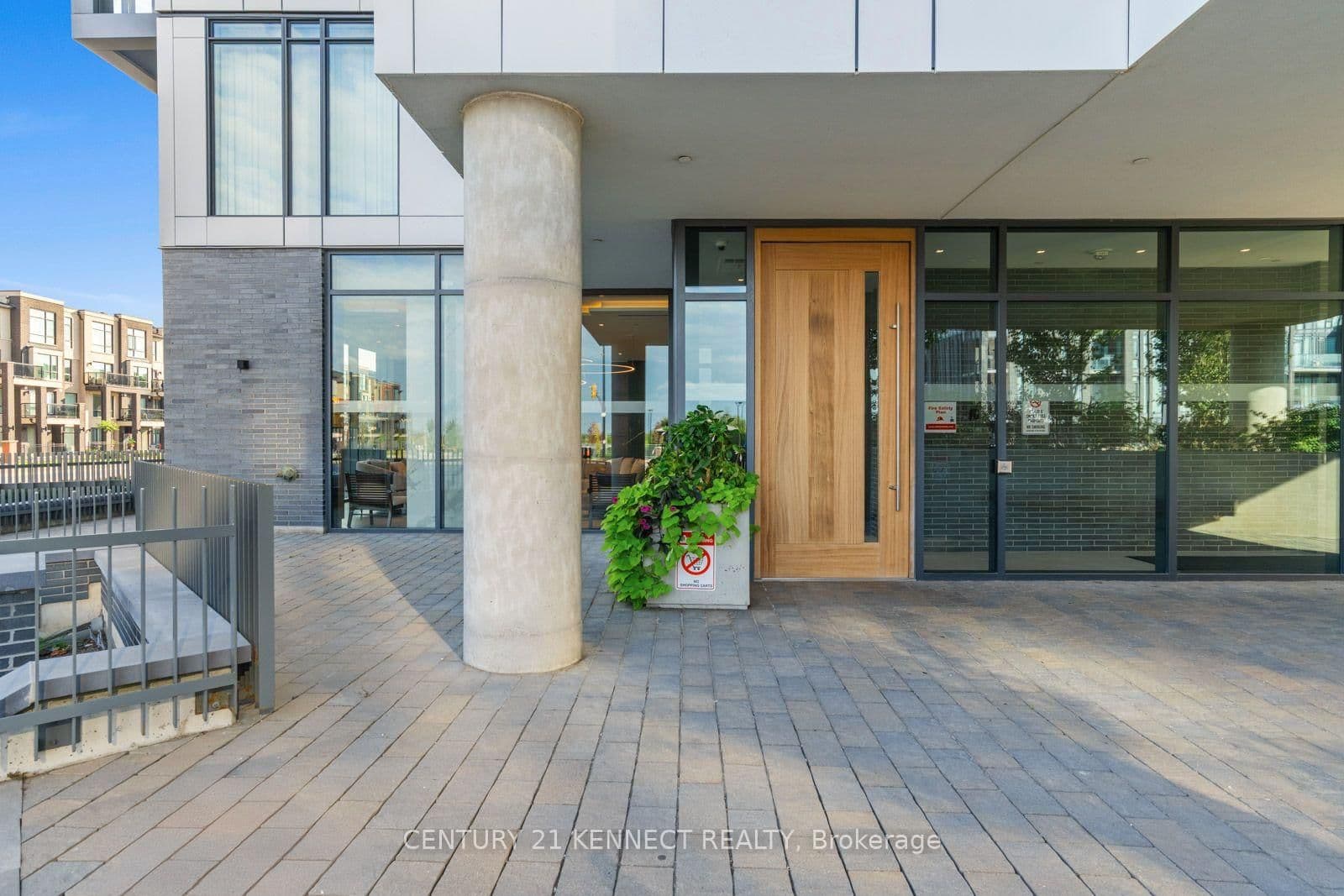 180 Veterans Drive, Unit 101 thumbnail 25